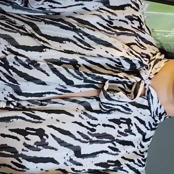 Mini Dress - Picture 2 of 10